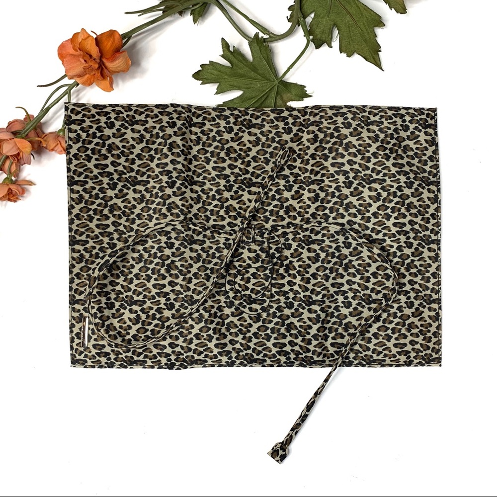 NINE WEST Leopard Print Jewelry Travel Roll NWT - Picture 7 of 8